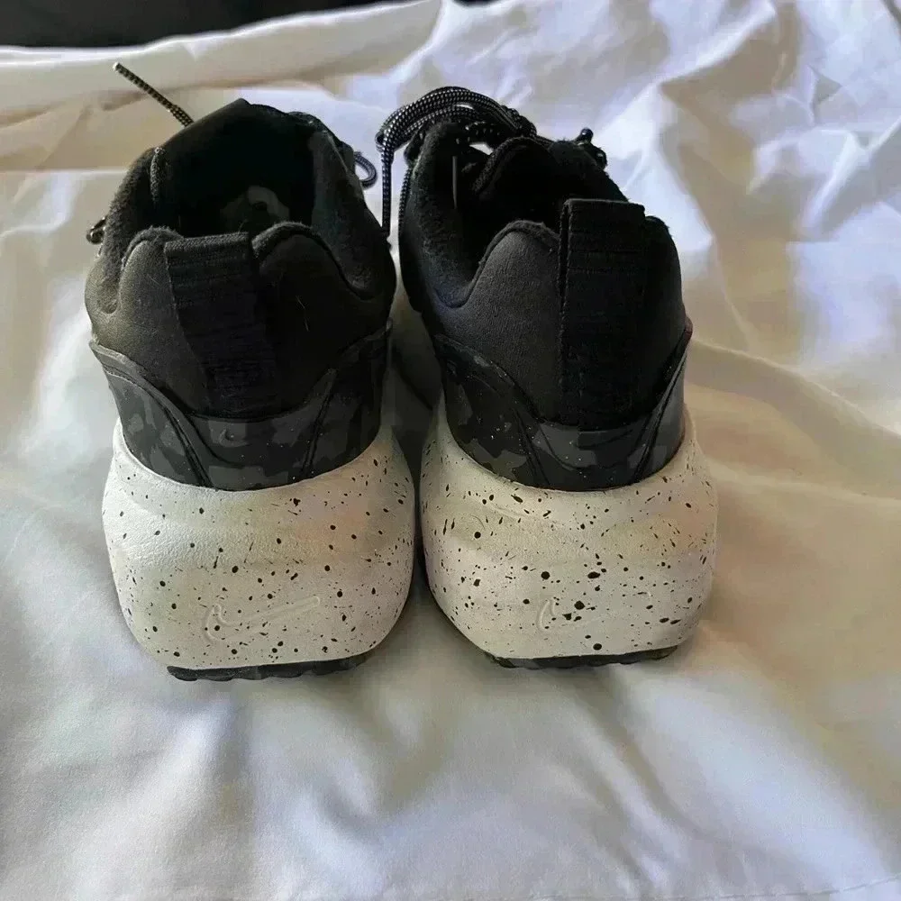 Nike Stroke Running Shoe - Size 7